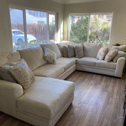 Bob’s Cream Luxe Sectional Sleeper