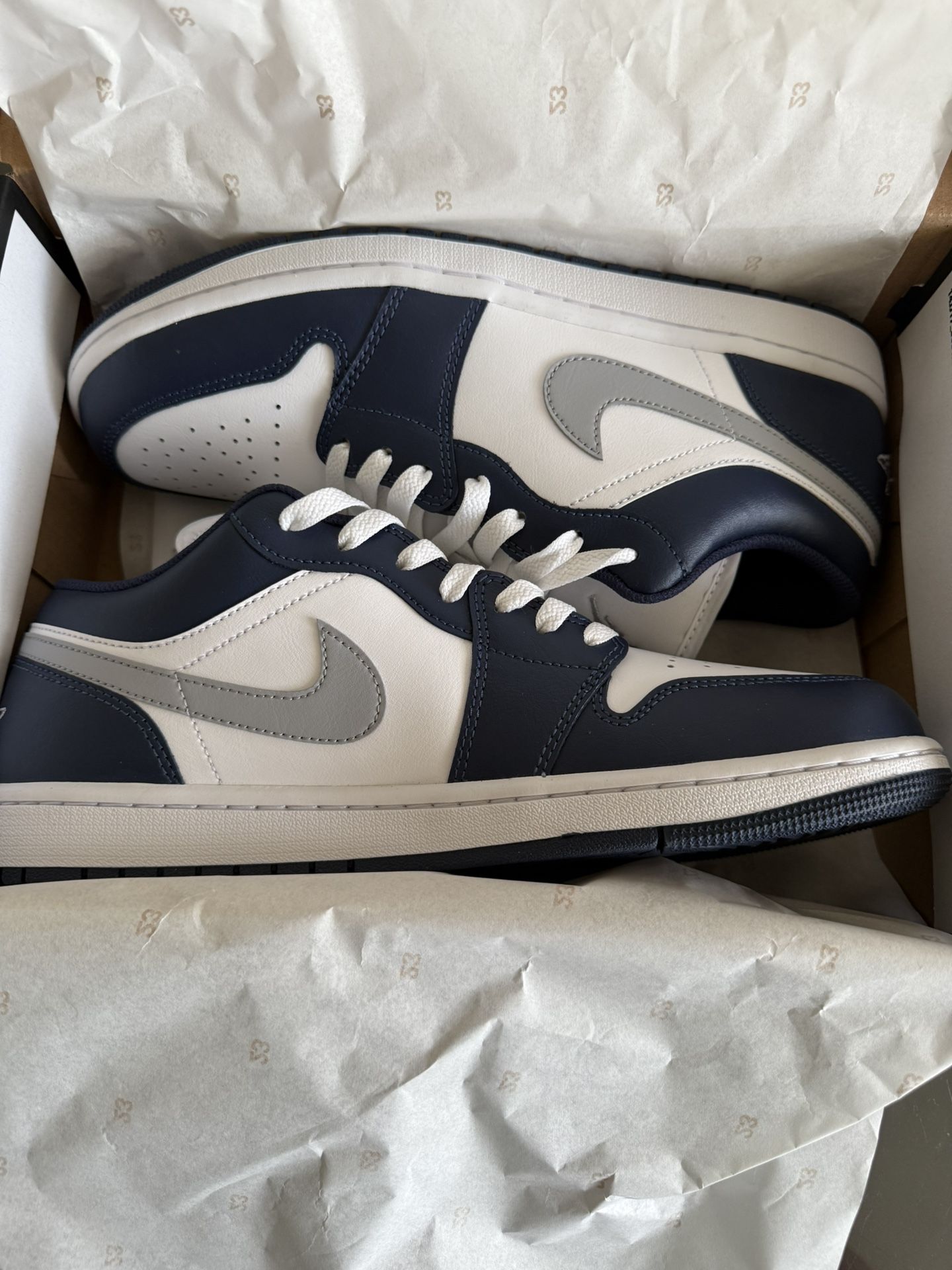 Air Jordan 1 Low