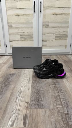 LED Track Runners