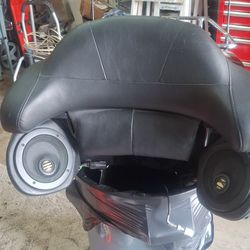 2011 Harley-Davidson Tour-Pak