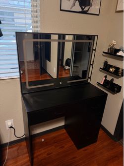 Black vanity