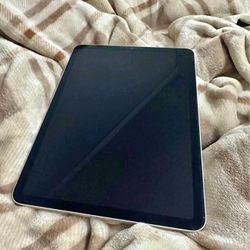 Apple iPad Air (5th Generation)