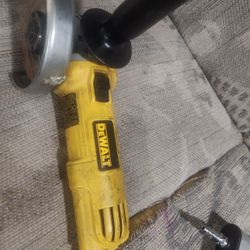 DeWalt Grinder  DWE4011