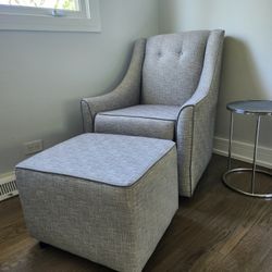 Rocking Chair With Ottoman 