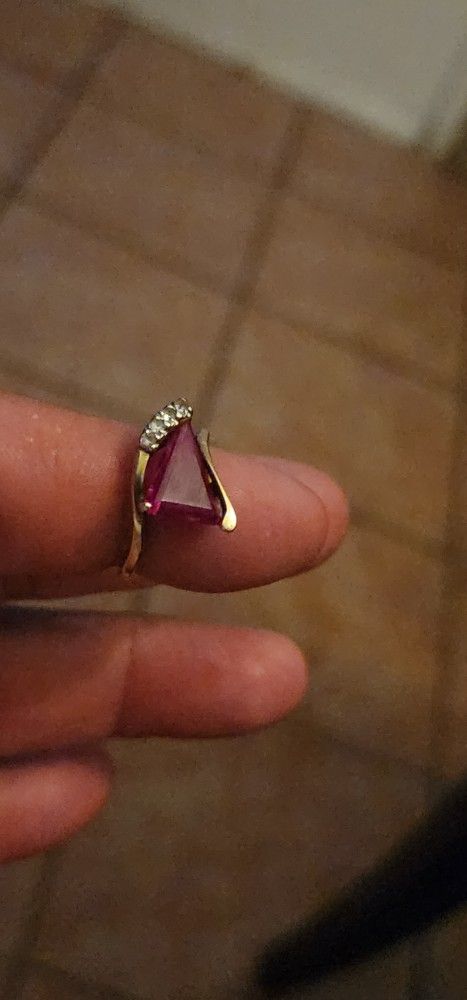 14k Ruby Diamond Ring