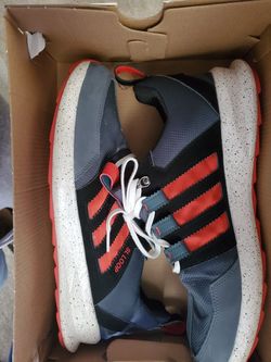Adidas SL loop size 12