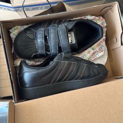 Kids Adidas 
