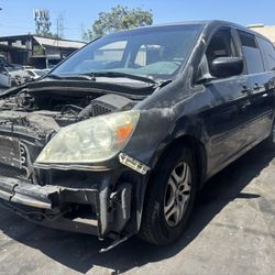 2005 Honda Odyssey LX 3.5L PARTS ONLY 