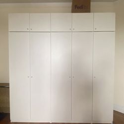 Modern White Wardrobe/Closet with Drawers
