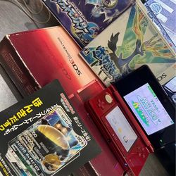 Nintendo 3DS Complete in Box + Pokémon X & Moon Bundle