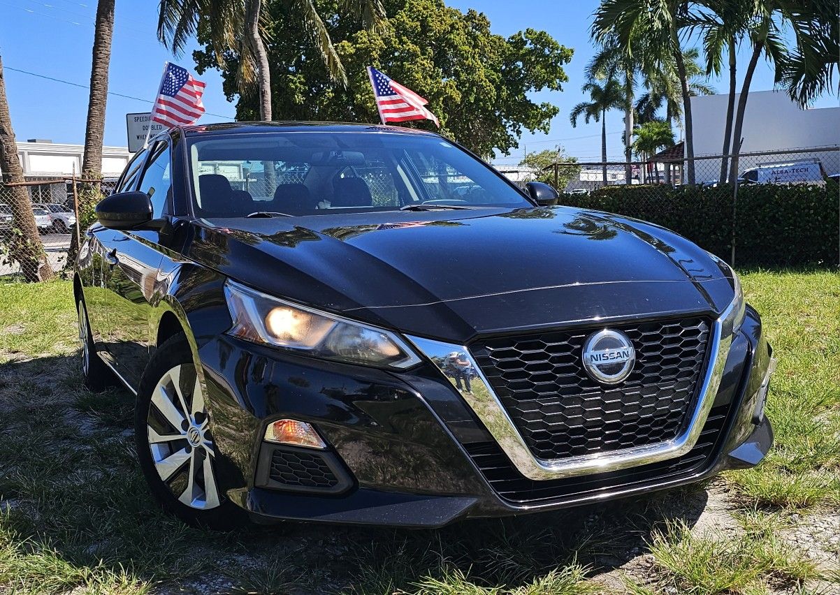2020 Nissan Altima