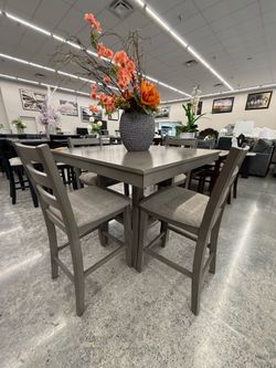 5 PC DINING TABLE