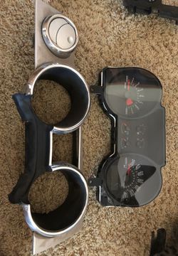 2005 Mustang GT Gauges and Bezel