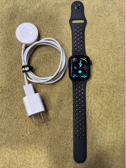 Apple Watch Series 8 41 GPS+LTE Midnight Aluminum Good Condition