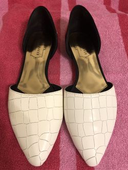 Ted Baker flat shoe, size 7