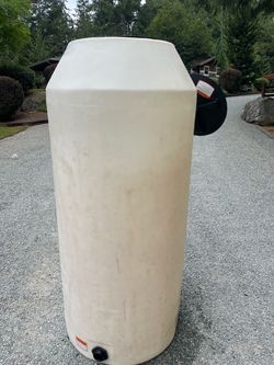 300 gallon vertical tank