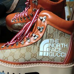 Gucci x The North Face Hiking Boots  with Leather Brown, Orange
