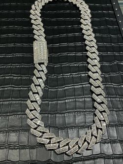New Heavy 18mm Moissanite Baguette Cuban Link Chain Pass Diamond Tester