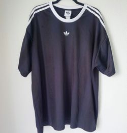 Adidas black jersey