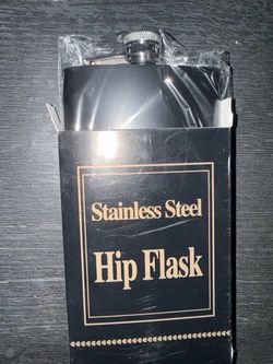 3 Stainless Steel Hip Flasks with Box – New ($5 for 1)