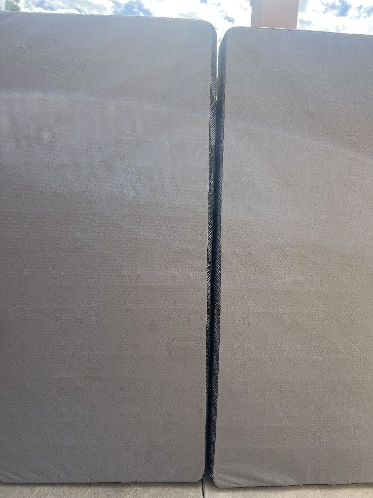 2 Twin Box Spring King Size