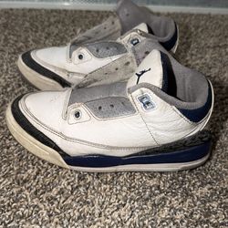 Jordan 3 Boys 1.5