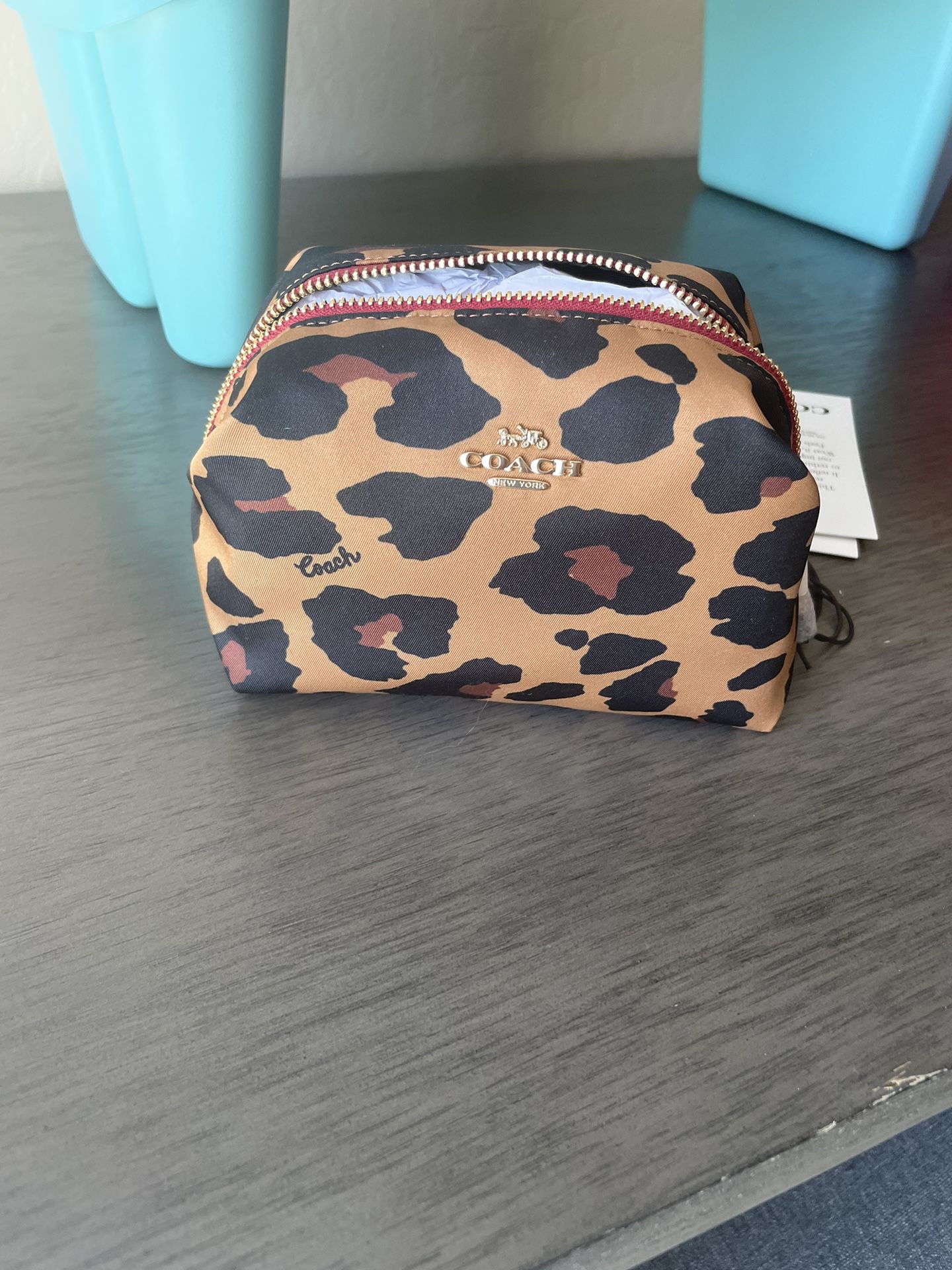 Poopsie Pooey Puitton Carrying Case / Purse for Sale in Phoenix, AZ -  OfferUp