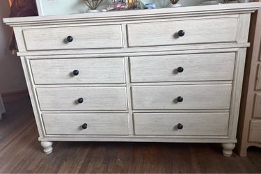 3 piece queen bedroom set