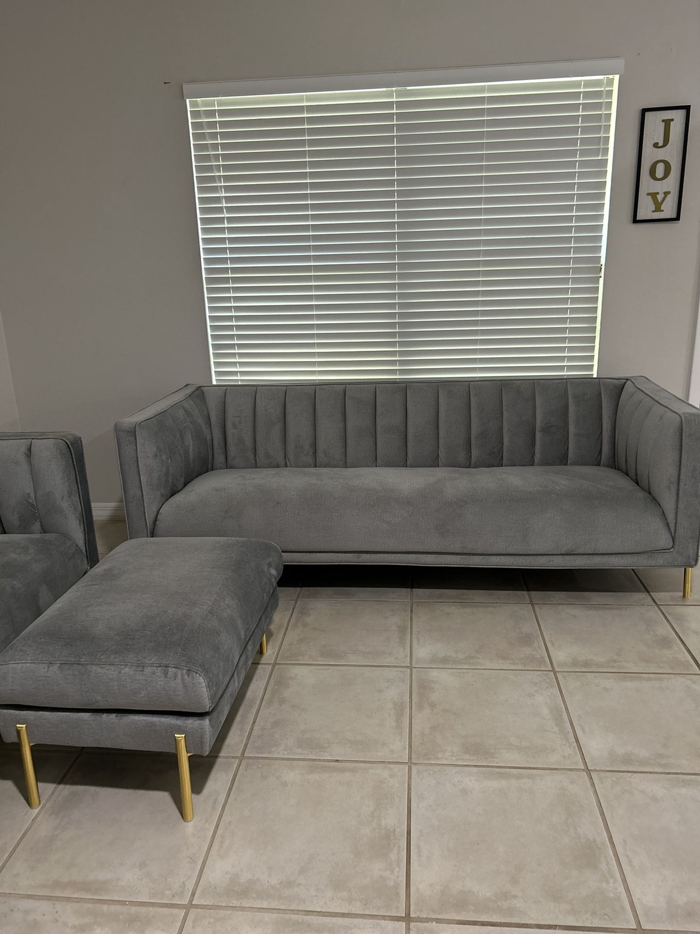 Bella Gray Velvet Sofa 