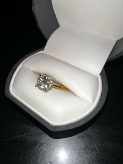 1 1/4 Carat Diamond Engagement Ring