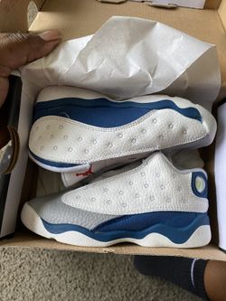 10c Jordan 13s $60