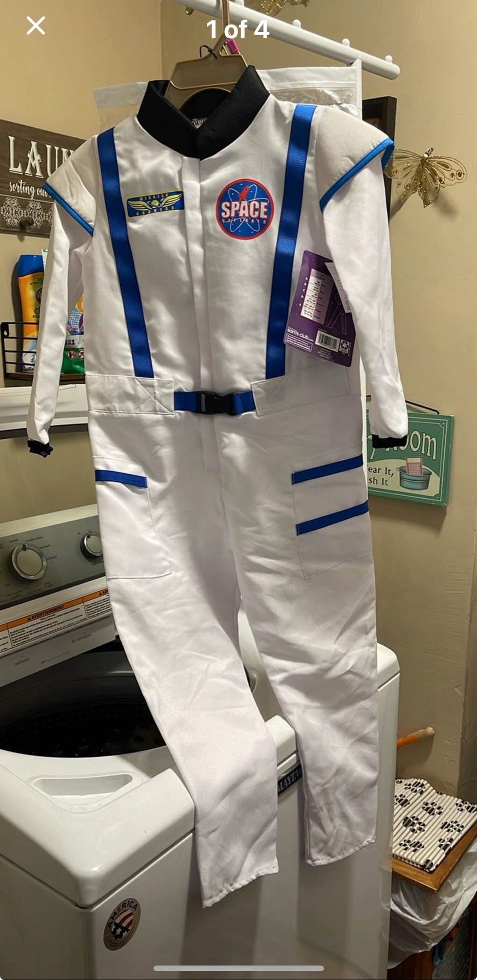 Kids small and medium costume $15 each