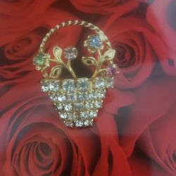FLOWERS BASKET BROOCH/PIN