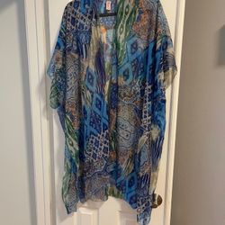 Like New Abstract Print Kimono One Size.