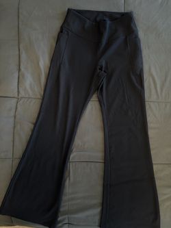 Black Ribbed Flare Leggings with Pockets