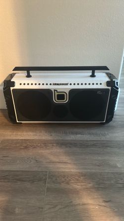 Bumpbox speaker