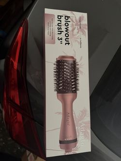 Adagio 3” Blowout Brush