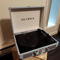 Victrola Turntable 