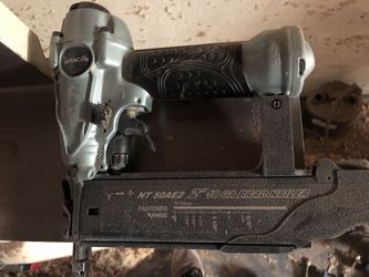 Hitachi Brad nailer