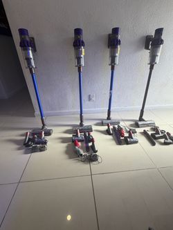 Dyson v 10 Vacuum Cleaner