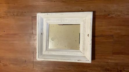 Framed mirror