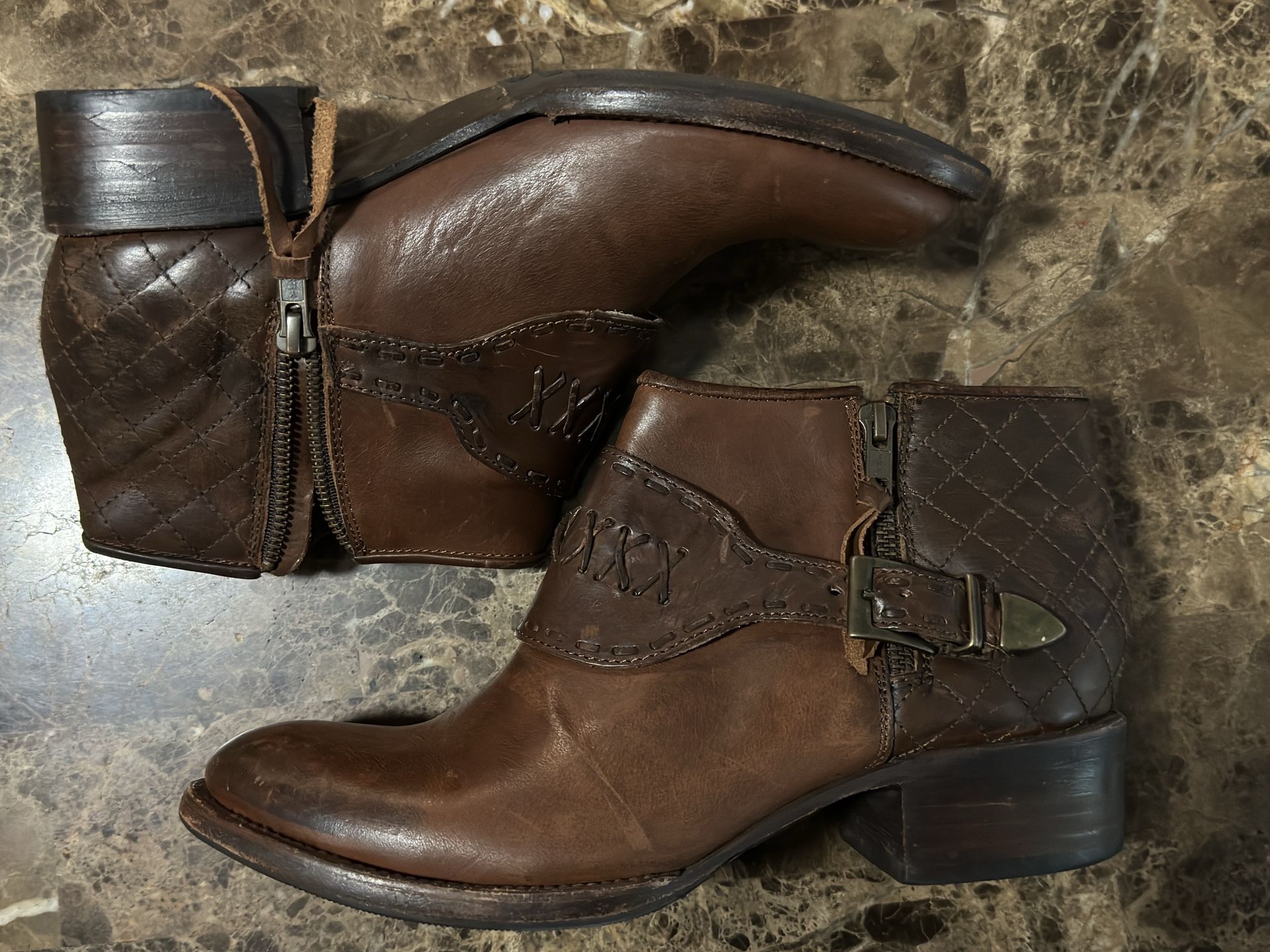 FREEBIRD Grand Harness Brown Ankle Bootie SZ 9