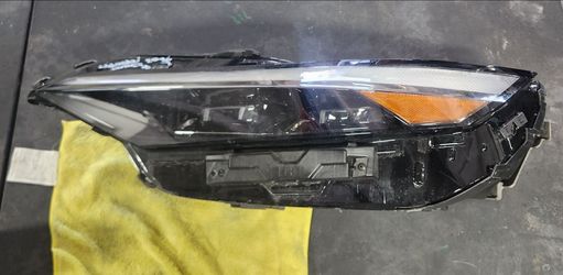 Hyundai Elantra Headlight Left Driver Side 2025 2026 Part $450