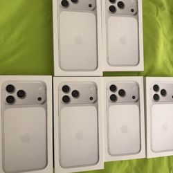 Apple iPhone 18 Pro Max $1600 Or 17 Pro Max $1350 Unlocked Bonus New Case & Screen Protector I Can Come To You Right Now 