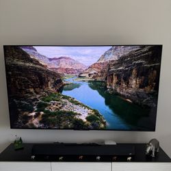 HISENSE 75 INCH TV