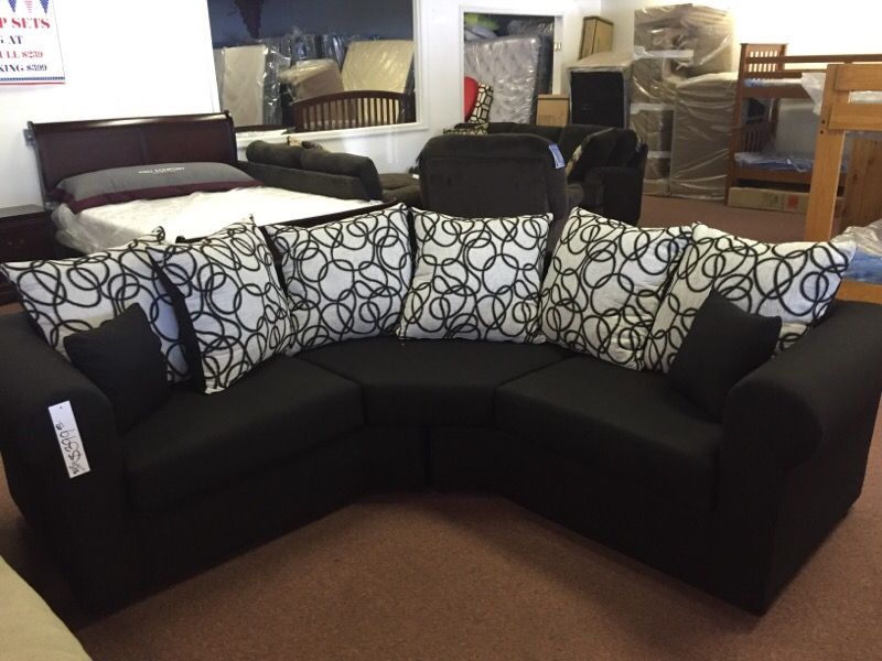 New Black and White sectional $399