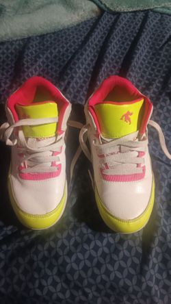 Tenis