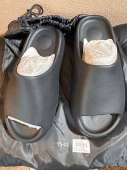 Yeezy Ys-01 Slides Black Size 10 With Original Bag