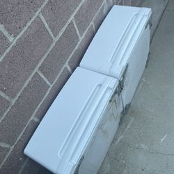 LG Washer/dryer Pedestal