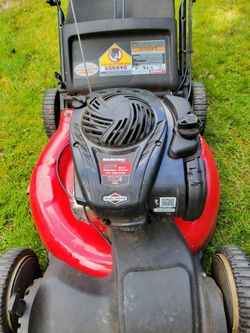 Yard Machines 21" Self-Propelled Mower